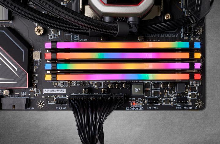 Image du produit Corsair Vengeance RGB Pro (4 x 16GB, 3200 MHz, RAM DDR4, DIMM)