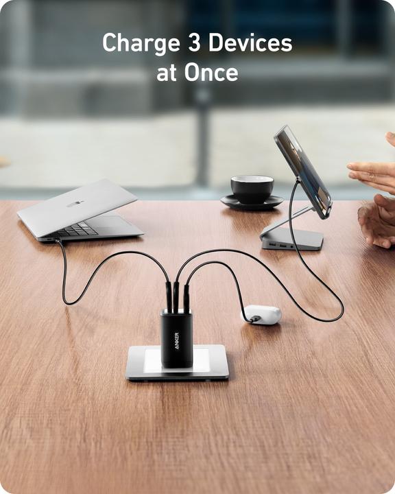 Actual product image Anker PowerPort III (65 W)