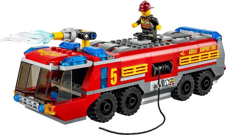 Produktbild LEGO Flughafen-Feuerwehrfahrzeug (60061, LEGO City)