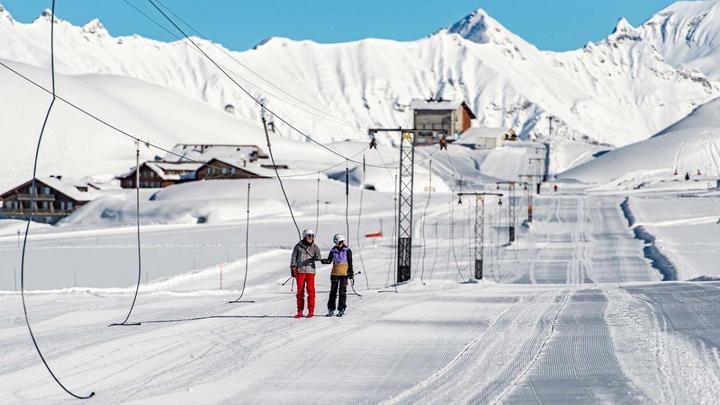 Produktbild Gutschein, Ski-Tagespass & Fondue im Iglu