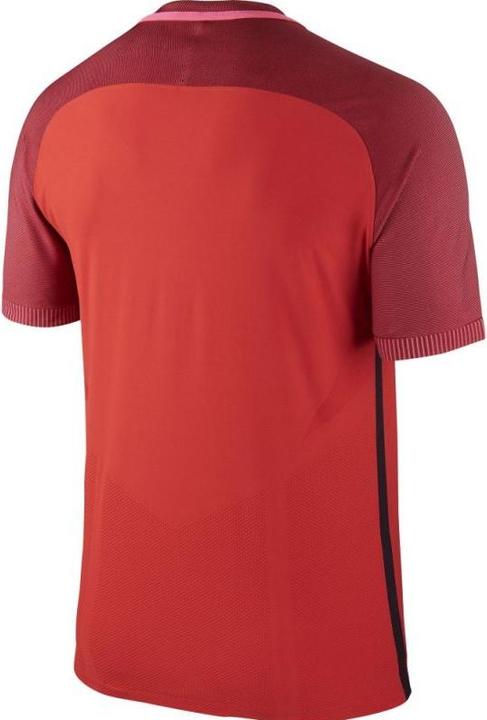 Actual product image Nike Strike Top T-Shirt (L)