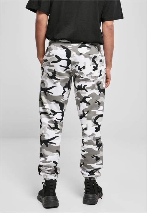 Actual product image Urban Classics Basic Camo Sweatpants 2.0 - 15327 (S)