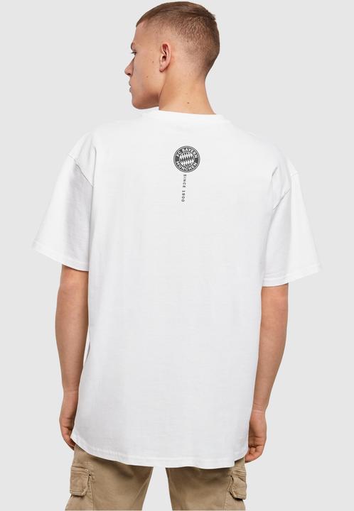 Actual product image FC Bayern München Logo Vertical Heavy Oversized Tee - 115359 (M)