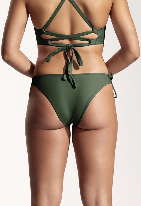 Vert foncé