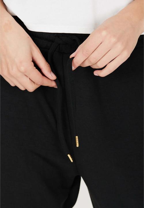 Actual product image Endurance Jacey (M)