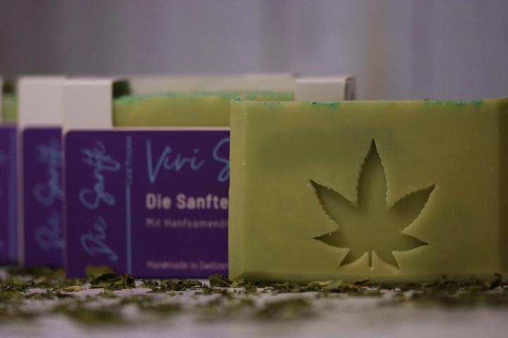 Actual product image Vivi Soaps Gentle hemp oil soap (Hard soap)