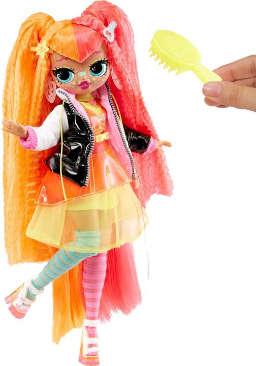 Actual product image L.O.L. Surprise! Surprise 707 OMG Dolls Neonlicious