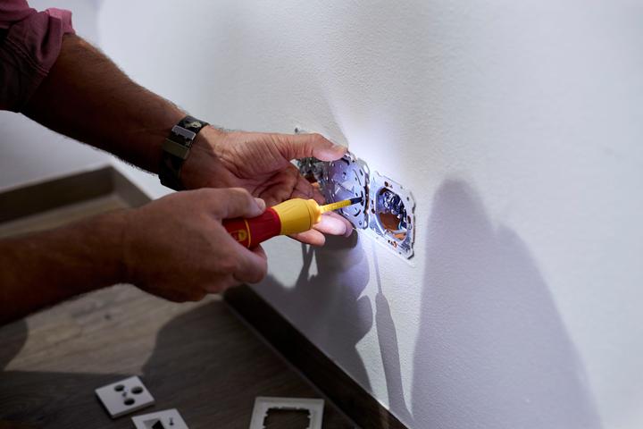 Actual product image Wiha SpeedE II (Rechargeable battery operated)