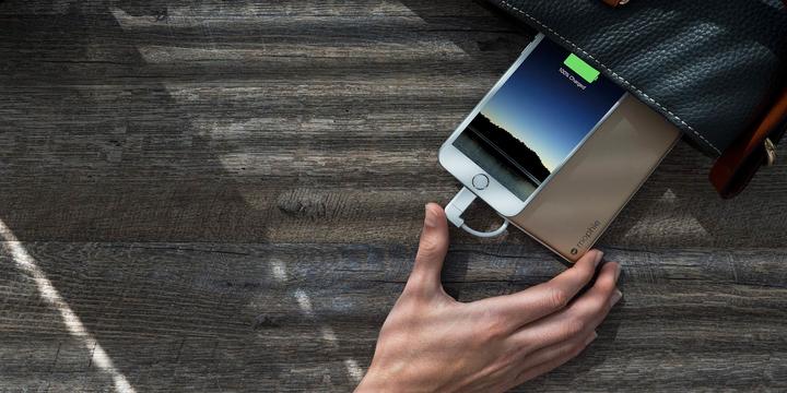 Actual product image mophie Powerstation Plus (6000 mAh, 22.20 Wh)