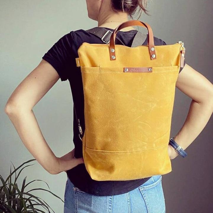 Produktbild Only-Bags.Store Rucksack aus gewachstem Canvas - senfgelb, Cabrio-Rucksack, Windelrucksack, A3, Rucksäcke - mellow