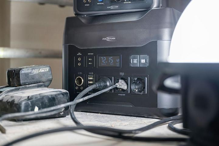 Actual product image Ansmann PS2200AC (1408 Wh, 17.84 kg)