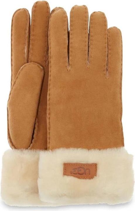 Actual product image Ugg Turn Cuff (M)