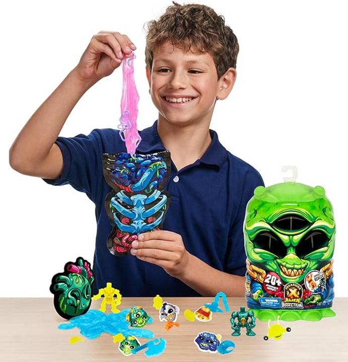 Actual product image Treasure X Alien Mini Dissection ass.