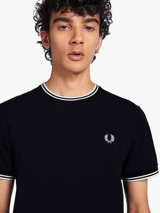 Immagine prodotto Fred Perry Maglietta con doppia punta nera (XL)