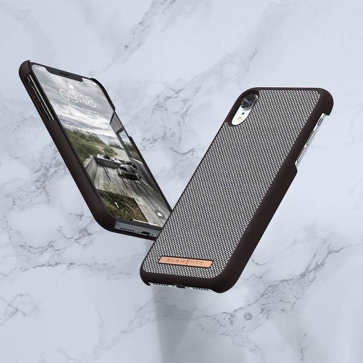 Productafbeelding Nordic Elements Saeson Idun - iPhone XR (Donkerbruin Patroon 1) Doek Etui (Apple iPhone XR)