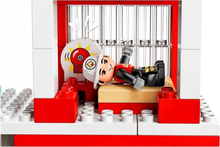 Immagine prodotto LEGO Stazione dei pompieri con elicottero (10970)