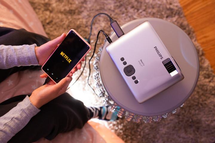 Produktbild Philips NeoPix Easy 2 Plus (HD, 2.60 lm, 1.4:1)
