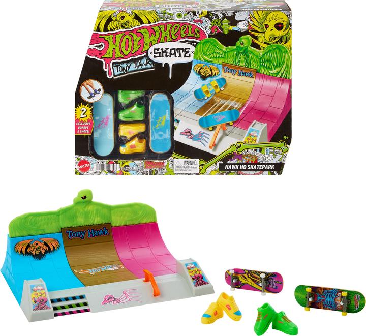 Actual product image Hot Wheels Skate Tony Hawk HQ Skatepark mit 2 exklusiven Fingerboards und 2 Paar Skateschuhen