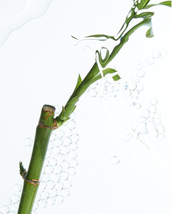 Actual product image NIVEA Volume & Strength (250 ml, Liquid shampoo)
