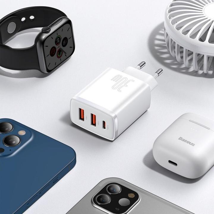 Produktbild Baseus Compact Quick Charger (30 W)