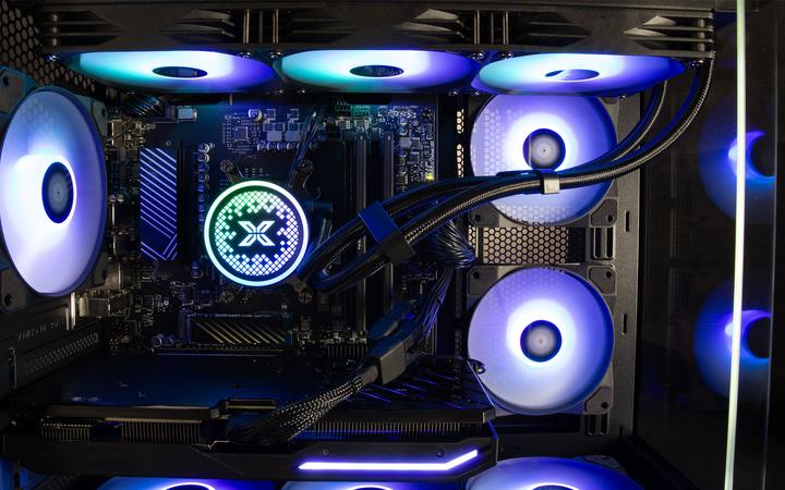 Immagine prodotto Captiva I85-695 (Intel Core i7-14700KF, 32.77 GB, 1000 GB, GeForce RTX 4070 Ti Super)