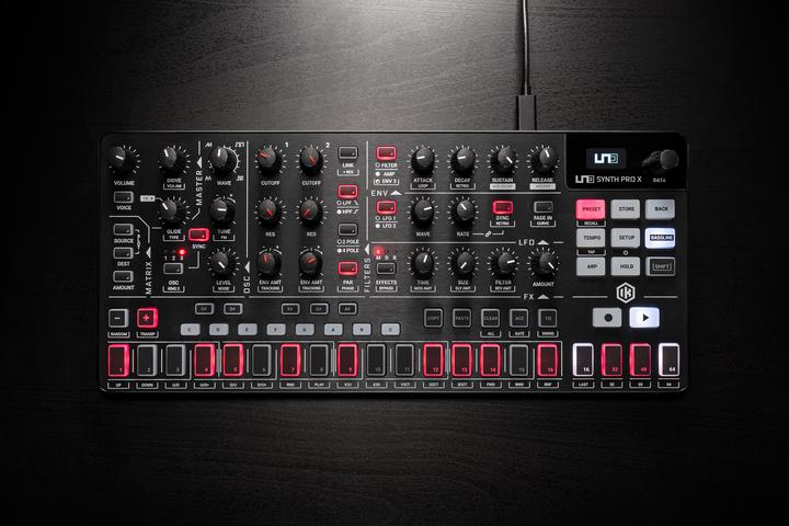 Image du produit IK Multimedia UNO Synth PRO X
