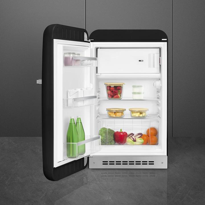 Actual product image Smeg Retro Style FAB10LBL5 (121 l)