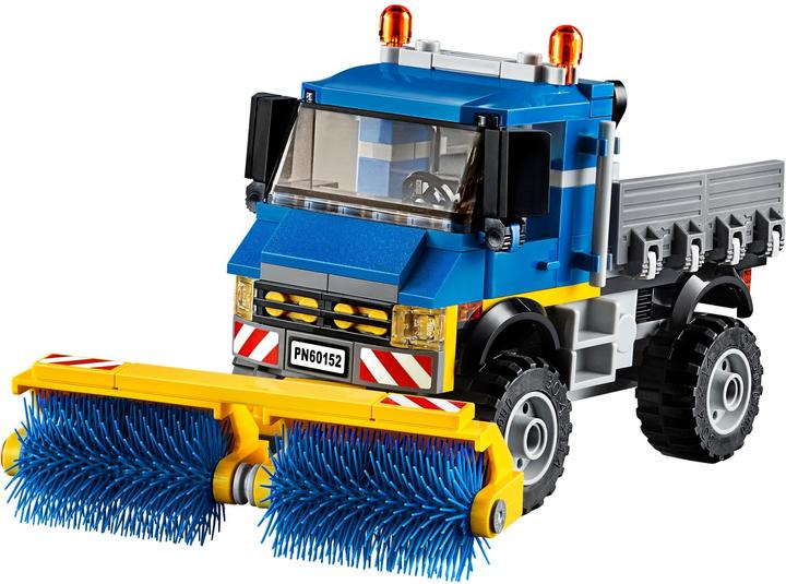 Actual product image LEGO Street cleaners and excavators (60152, LEGO City)