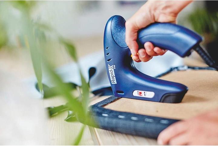 Actual product image Rapid E100 electric tacker