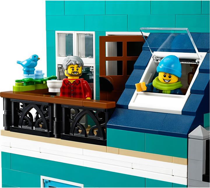 Actual product image LEGO bookshop (10270, LEGO Creator Expert, LEGO Rare Sets)