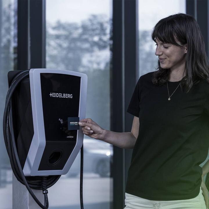 Actual product image Amperfied Wallbox Connect.Home (Type 2, 11 kW, 16 A, Hard wired)