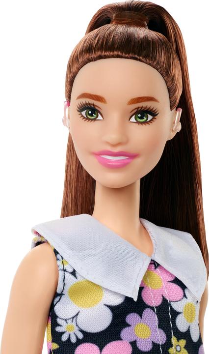 Actual product image Barbie Fashionistas