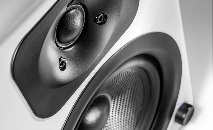 Actual product image Wavemaster Two Neo (1 pair, 60 W)