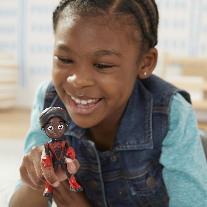 Produktbild Hasbro Maskierte Helden 2er-Pack, mit Klapp-Maske, Miles Morales und