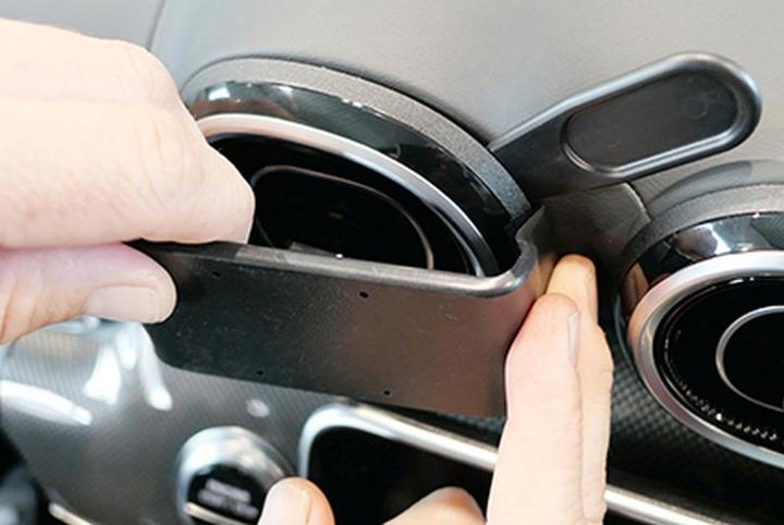 Image du produit Brodit 855699 Support Mercedes Benz C-Class 22-
