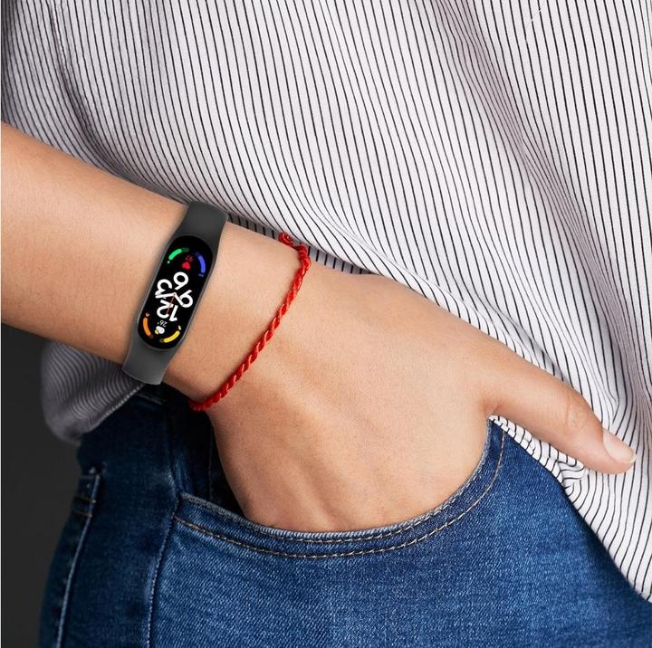 Actual product image Screenguard Xiaomi Smart Band 7 Silicone Strap replacement wristband (Silicone)