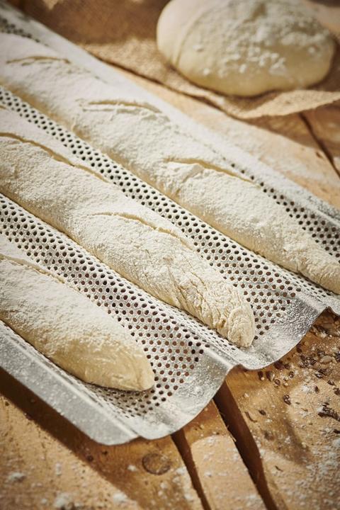 Produktbild de Buyer 3 Baguetten Edelstahl Perfo. Blech
