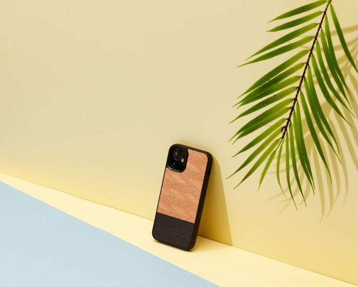 Actual product image Man.Wand & WOOD case for iPhone 12 mini herringbone nero black (Apple iPhone 12 mini)