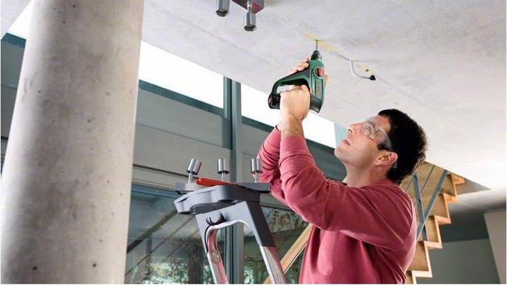 Actual product image Bosch Home & Garden Uneo Solo (Rechargeable battery operated)