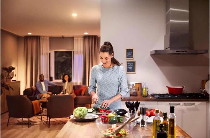 Actual product image Philips Hue White (E27, 9.50 W, 1050 lm, 1 x, F)