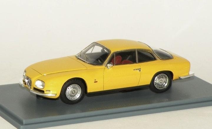 Actual product image Neo Alfa Romeo 2600 Sprint Zagato