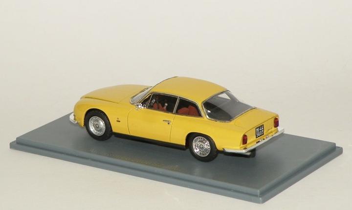 Actual product image Neo Alfa Romeo 2600 Sprint Zagato