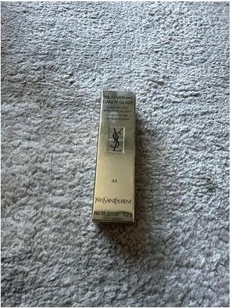 Immagine prodotto Yves Saint Laurent YSL Loveshine Candy Glaze Lip Gloss Stick 44 Nude Lavalliere (44 Lavallière nuda)
