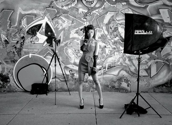 Produktbild Westcott Medium Apollo Flash Kit (Softbox, 71.10 cm)