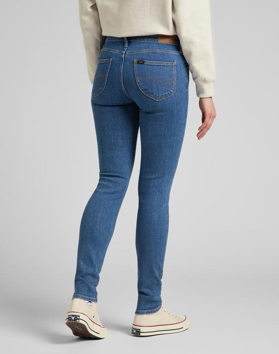 Actual product image Lee Scarlett (25)