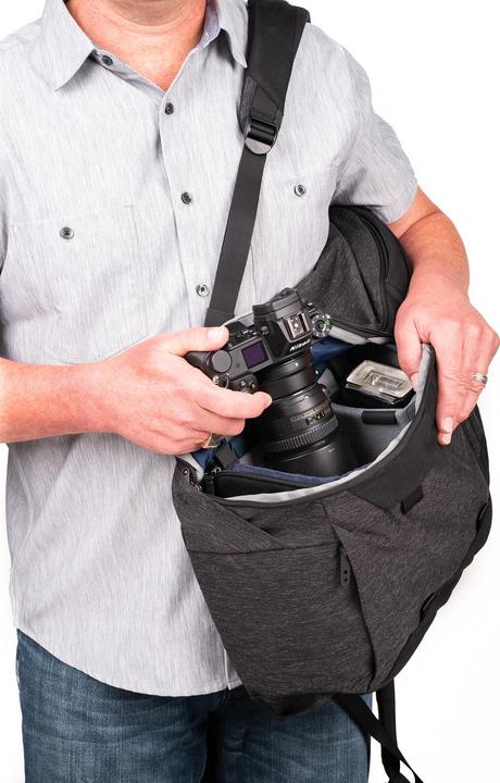 Actual product image Think! Tank SpeedTop 30 Backpack Graphite (30 l)
