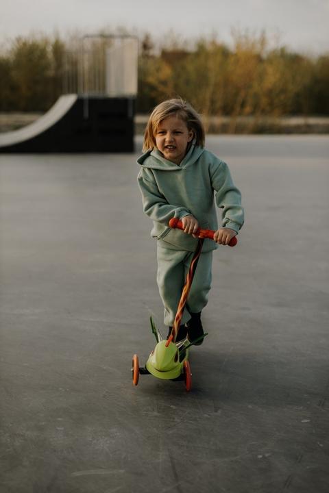 Actual product image Globi Scooter Globix Dragon Green (ACTSCOT-471CV)