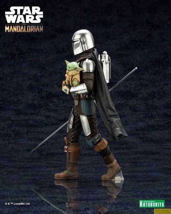 Actual product image Kotobukiya Star Wars The Mandalorian statuette PVC ARTFX 1/10 Mandalorian & Grogu with Beskar Staff 18 cm