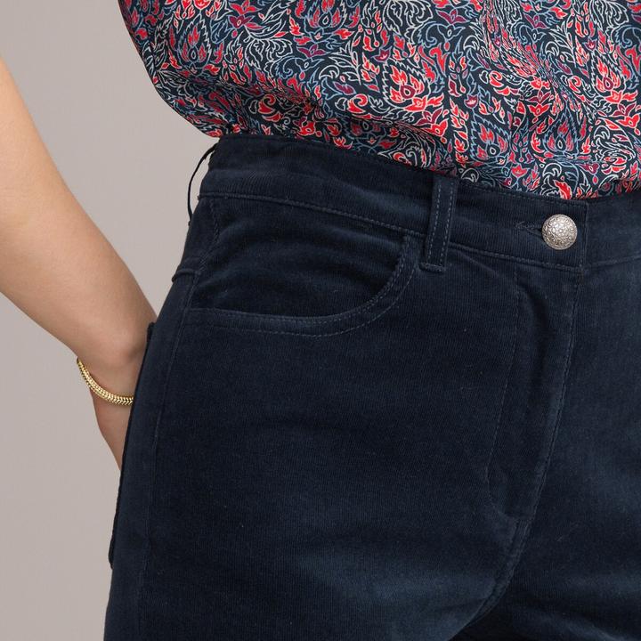 Actual product image Anne Weyburn Corduroy trousers with stretch (50)