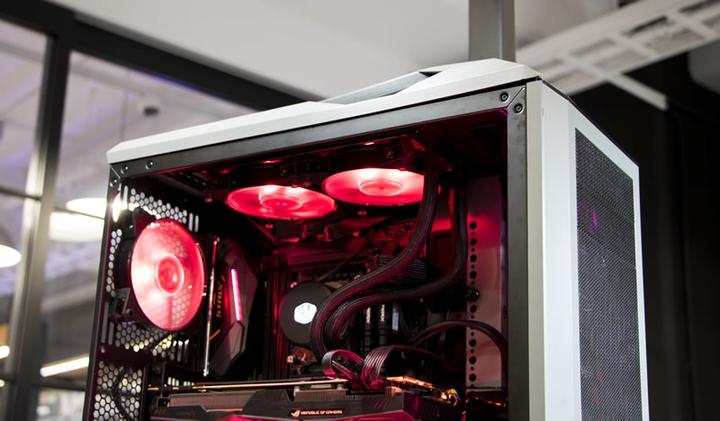 Image du produit Cooler Master Contrôleur RGB (Multicolore)